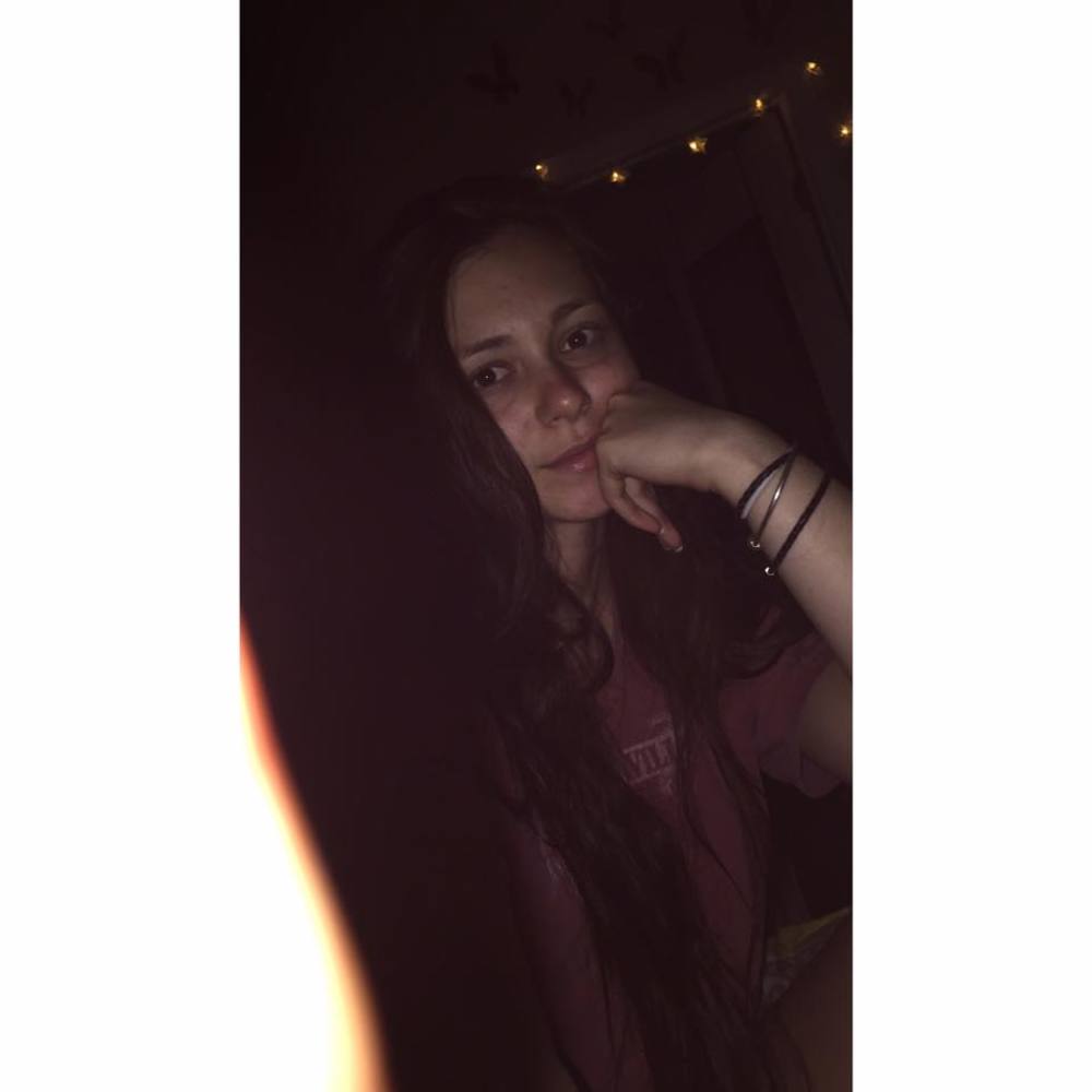 Meet your Posher, Gabrielle