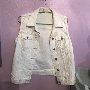 White jean vest