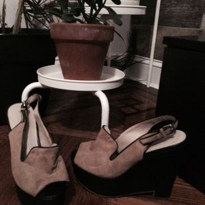 Suede tan strap Wedges with b lack heel