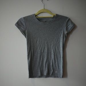 Gray t shirt
