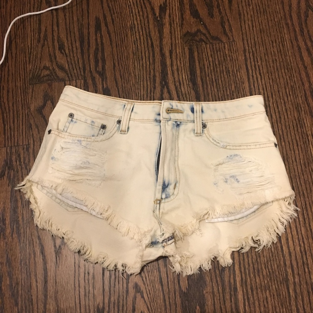 NWT LF acid wash jean shorts
