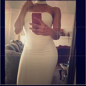 White bodycon choker detail dress