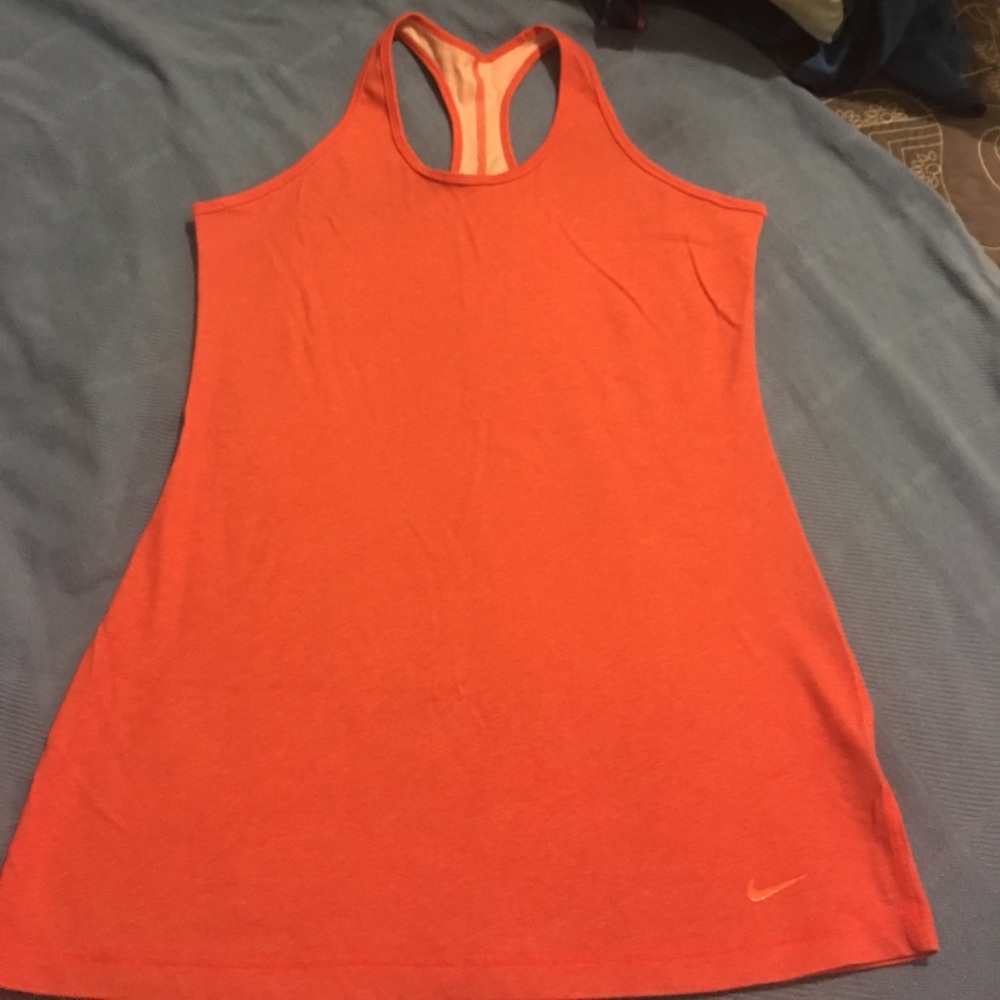 Nike Tank Top (XL).😘🙏🏾