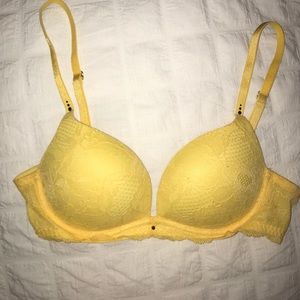 VICTORIA'S SECRET BIOFIT PUSH-UP BRA