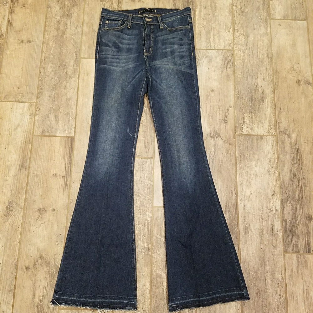 Flying Monkey Flare Jeans size 28