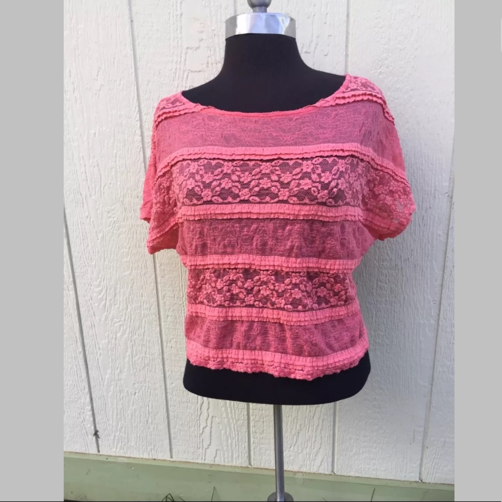 Staring At stars pink Lace Crop Top Size Medium