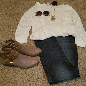 🚫 Sold🚫 LOFT- ANN TAYLOR SWEATER