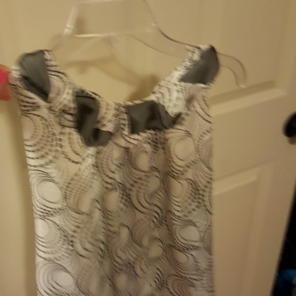 Sheer patterned blouse - Picture 3 of 4