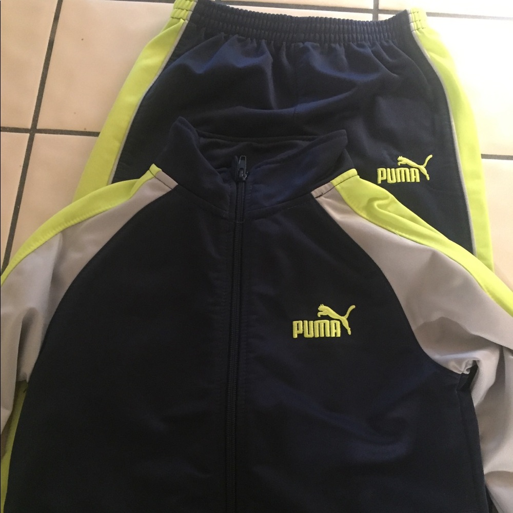 Puma Boys 2 piece track suit size 7