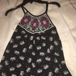 Summery top- worn a few times