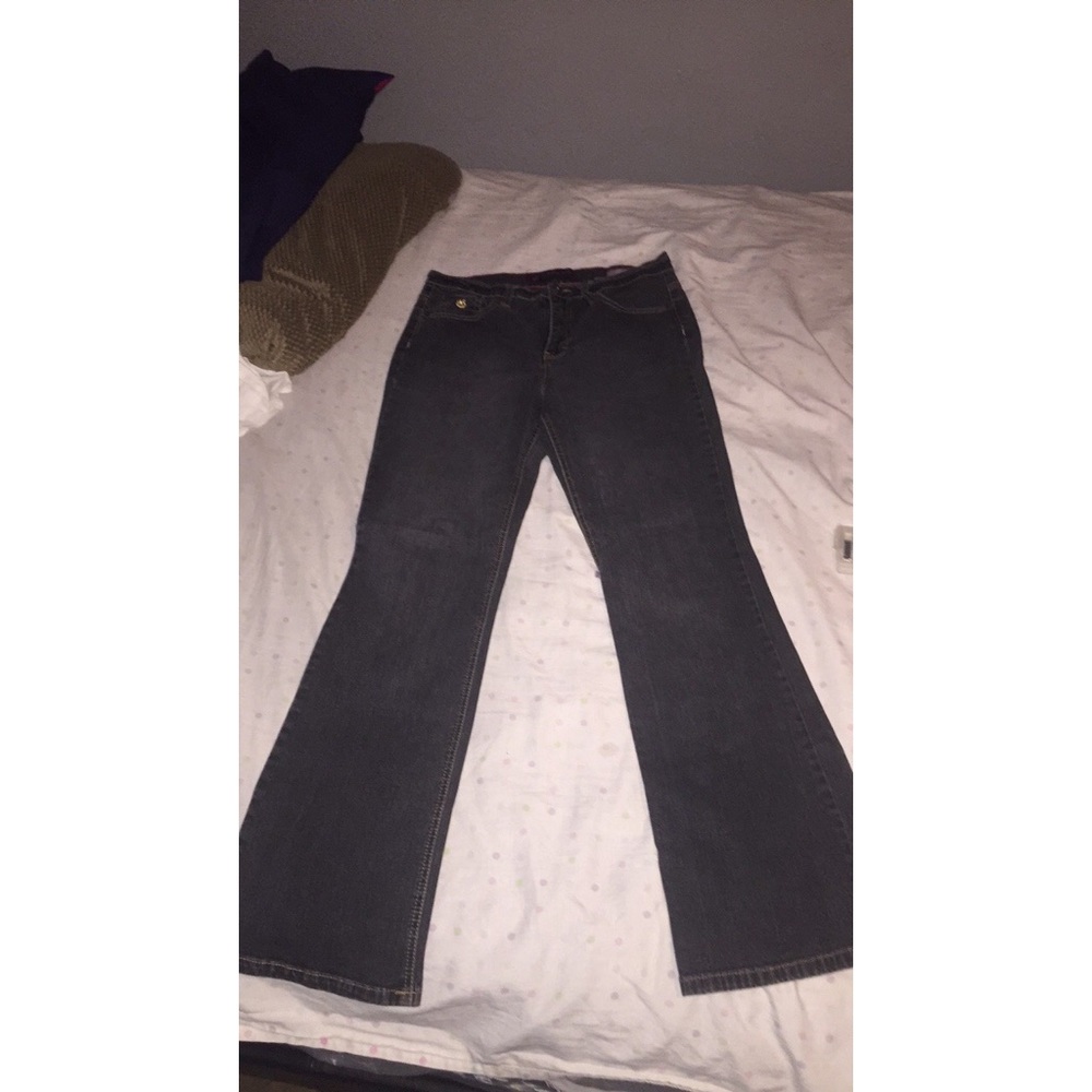 (2) jeans size 10 juniors size