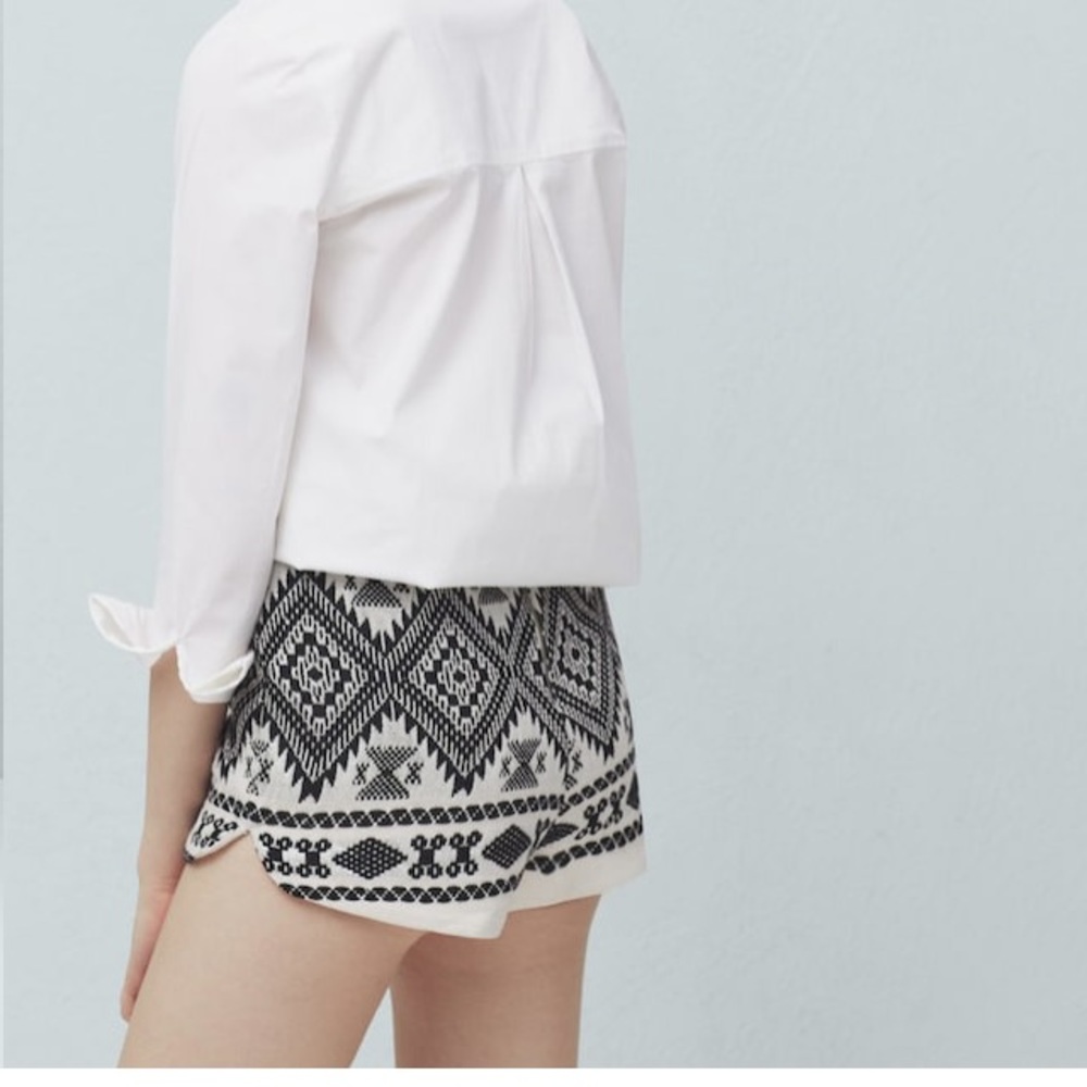 Mango MNG black and white shorts new with tags