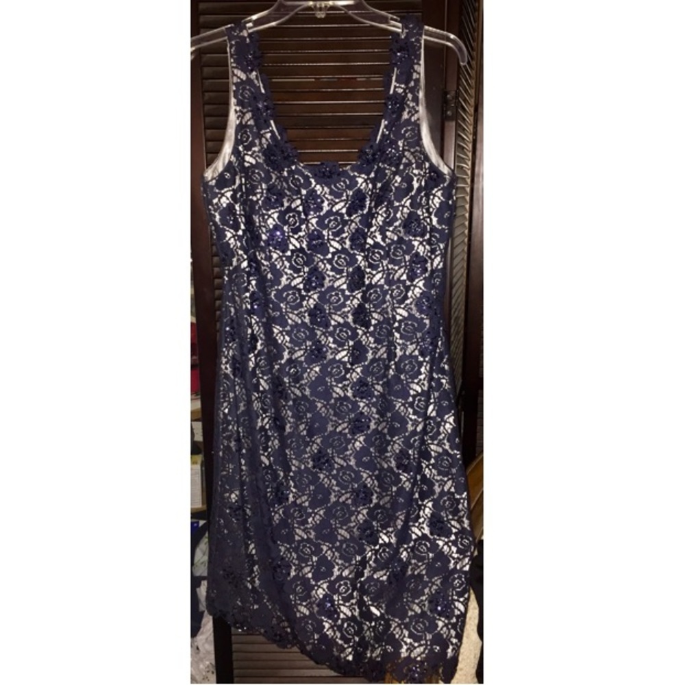 Navy blue floral embroidered formal dress