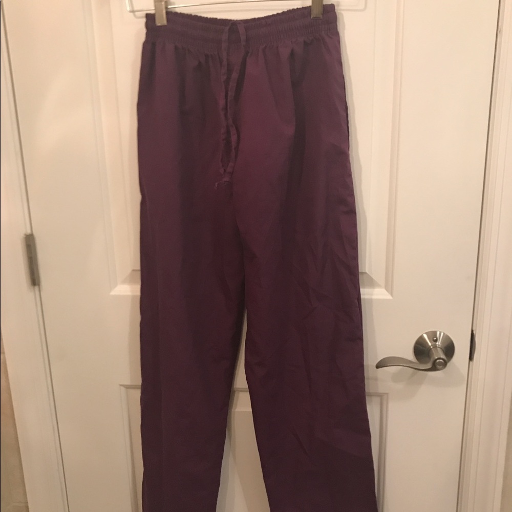 2 much scrub bottoms