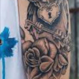 Meet your Posher, Mia