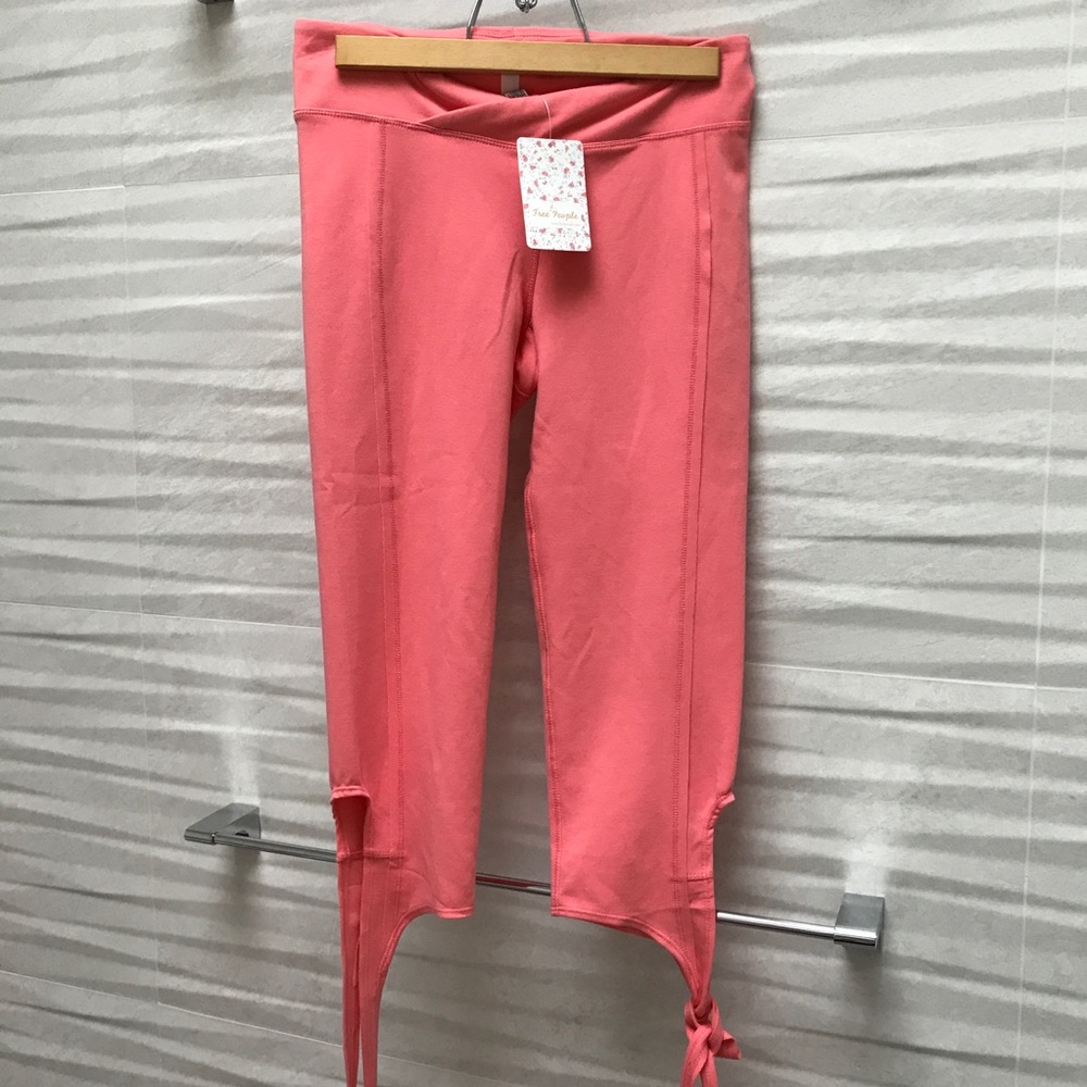 NWT Free People (FP Movement) "Turnout" Leggings - Picture 5 of 7