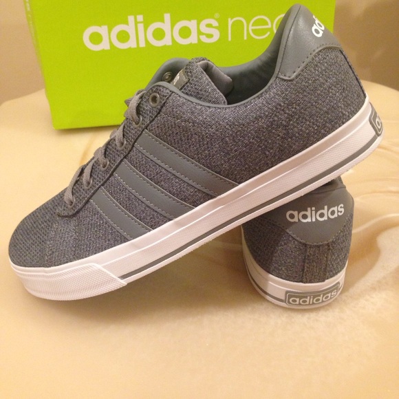 Brand new men's Adidas neo running shoes - Picture 2 of 7