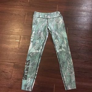 Better Bodies teal multicolored leggings