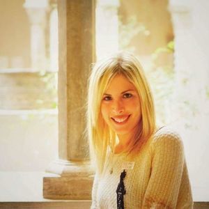 Meet your Posher, Holly