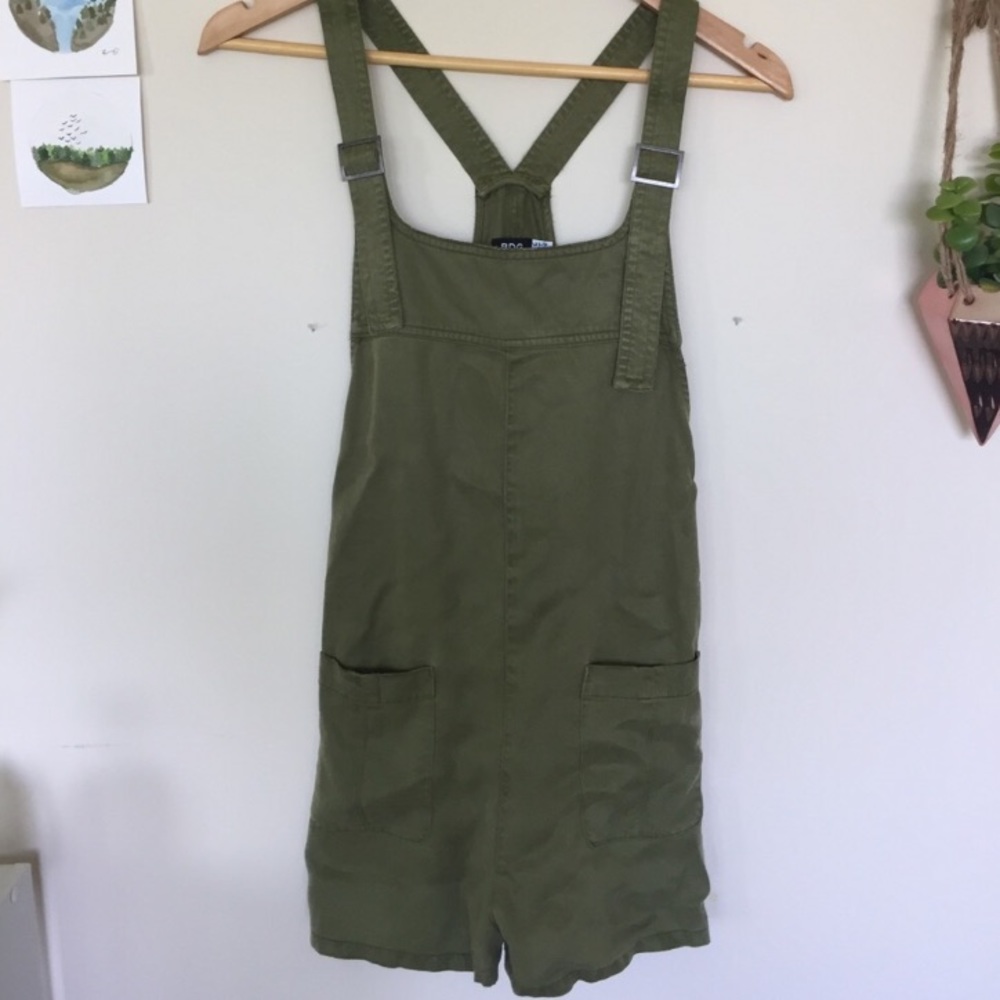 ISO URBAN GREEN OVERALLS