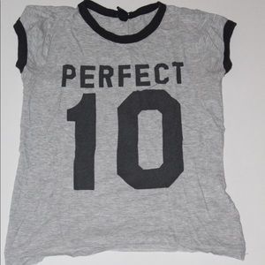 T-shirt (perfect 10)