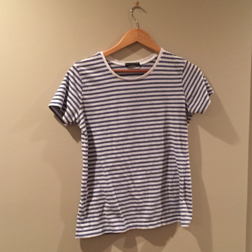 Brandy Melville T shirt