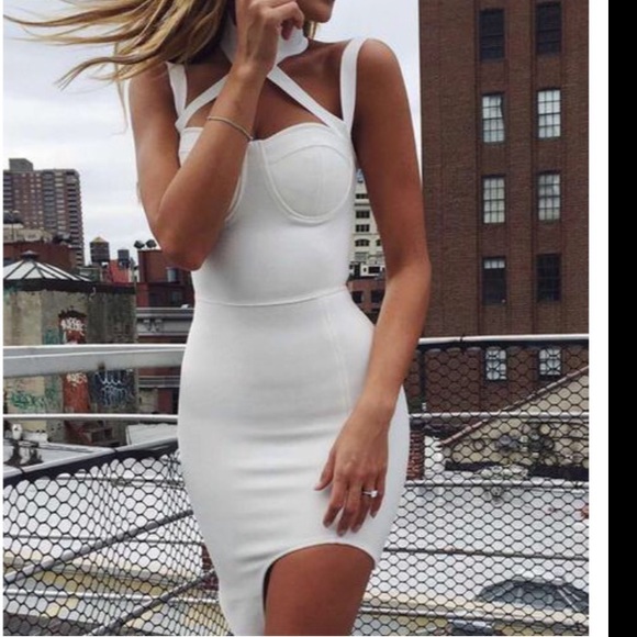 WHITE BANDAGE CHOKER DRESS 💋 - Picture 1 of 7