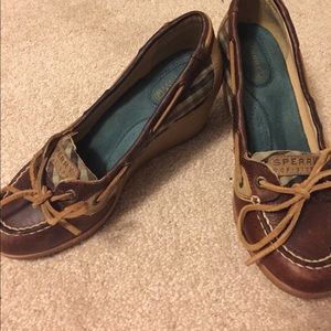Sperry Wedges