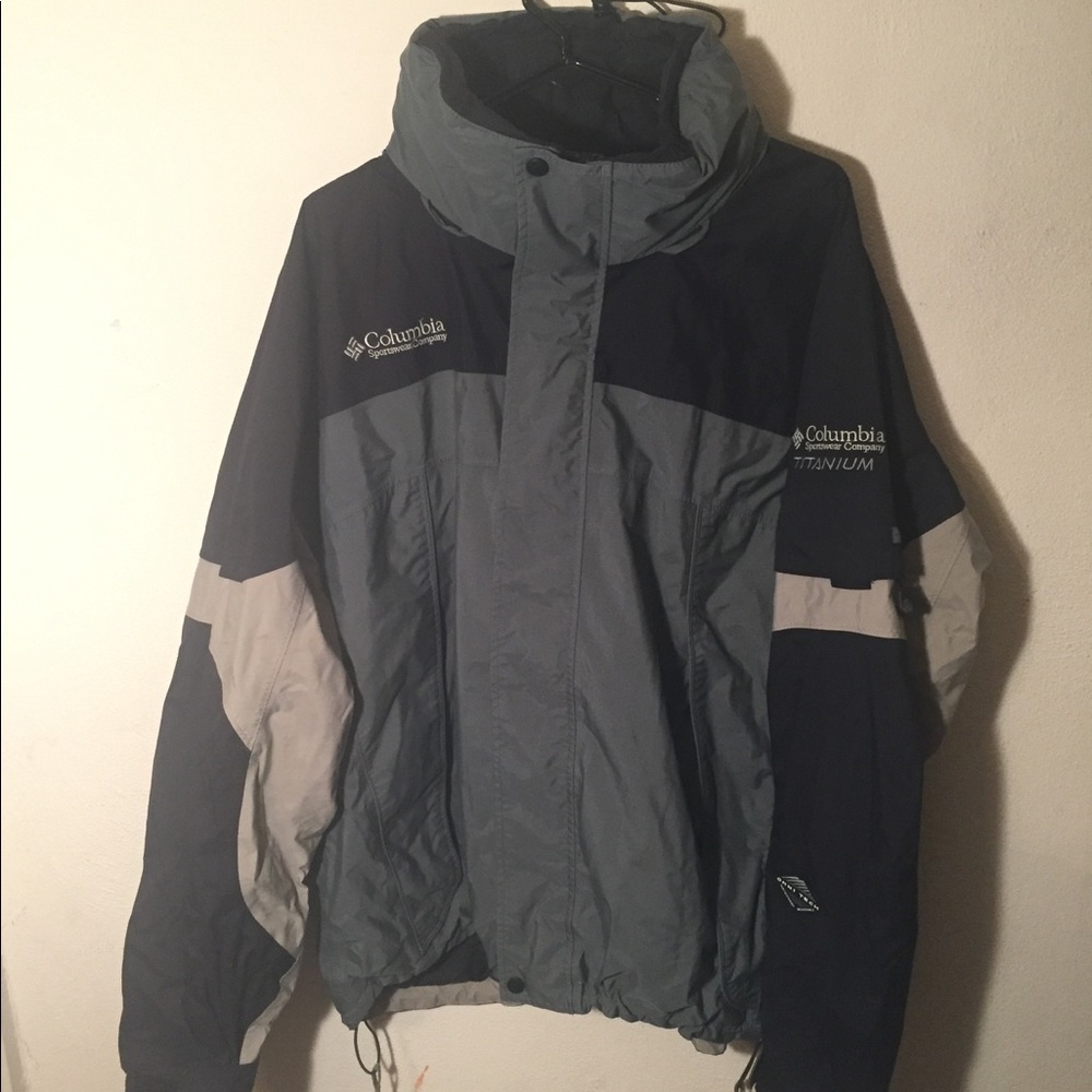Columbia Titanium jacket sz XL