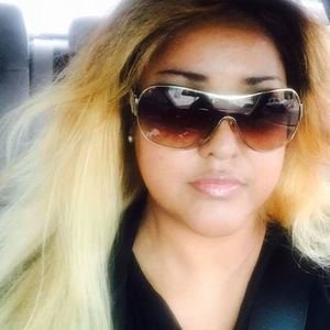 Meet your Posher, Abigail