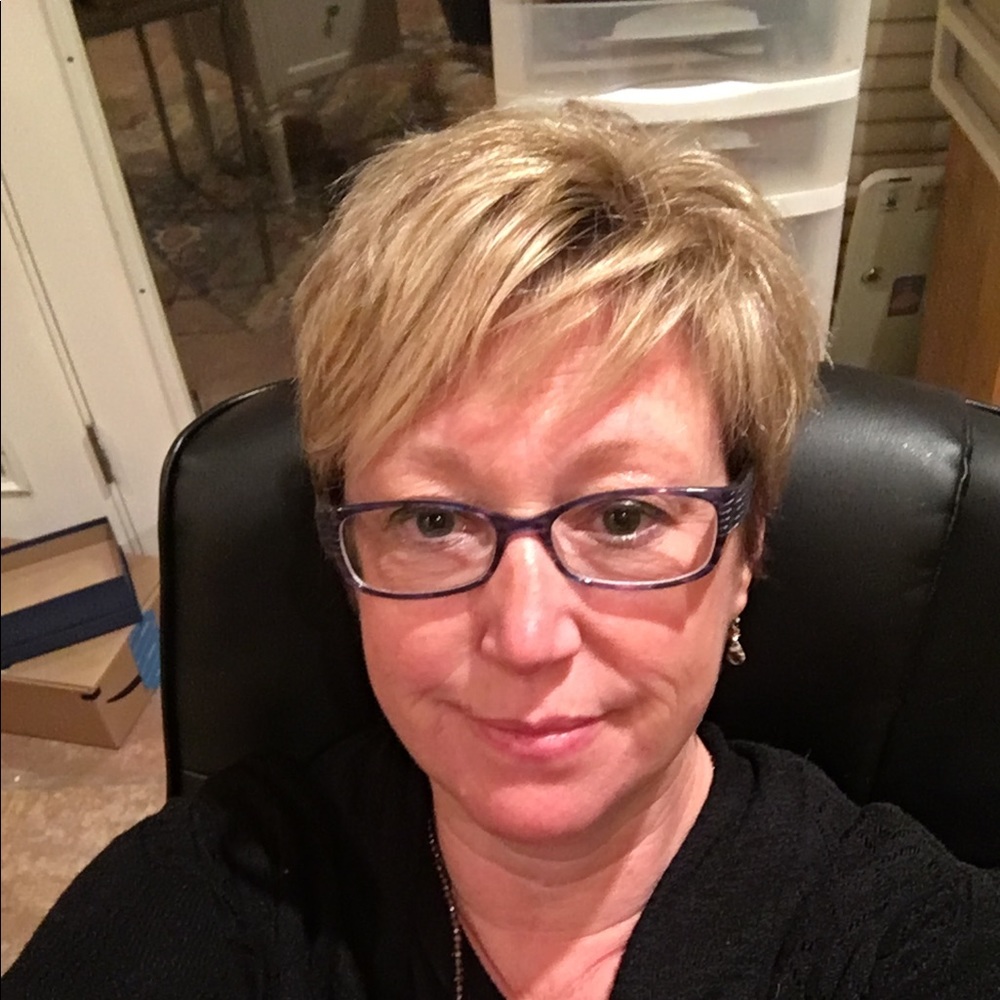 Meet your Posher, Jana