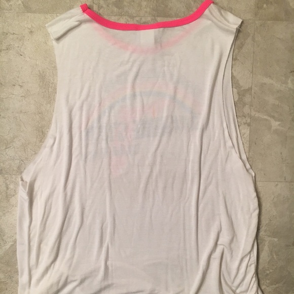 Ron Jon Surf Shop vacation t-shirt! - Picture 2 of 4