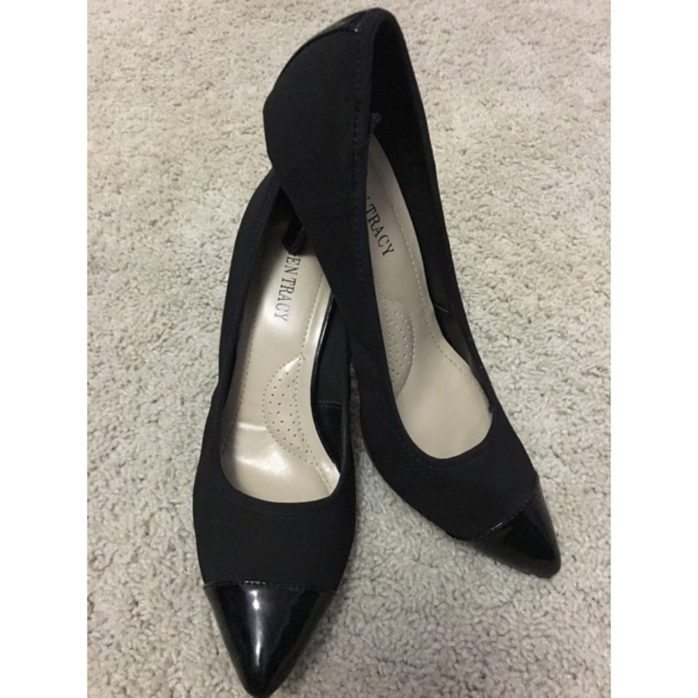 Ellen Tracy Black High Heels