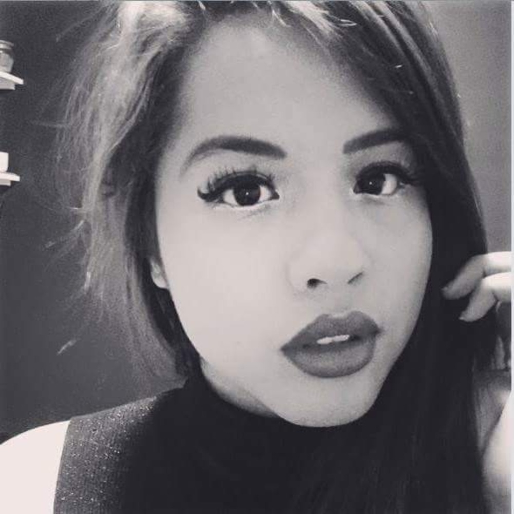 Meet your Posher, Connie