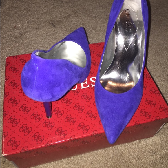 Guess Blue Suede Heels - Picture 2 of 4
