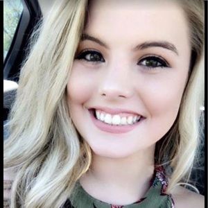 Meet your Posher, Sarahann