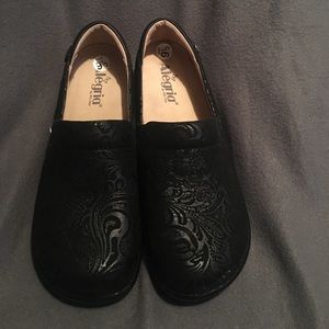 Alegria black embossed nursing shoes.