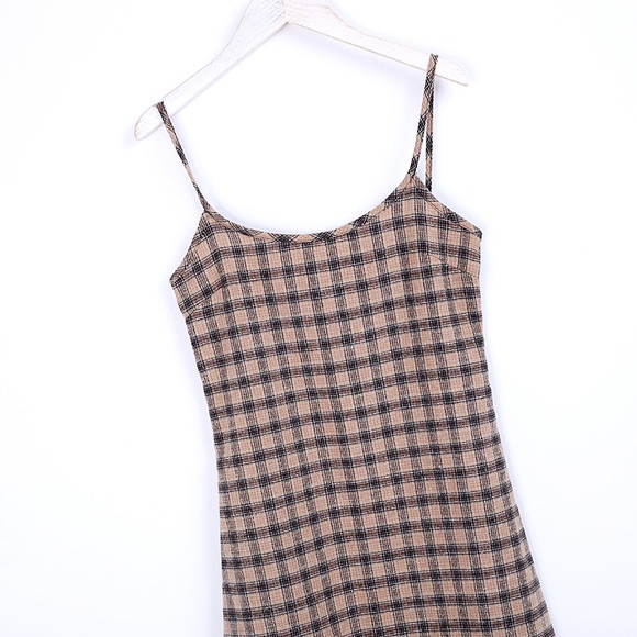 🌱Plaid Mini Dress🌱 - Picture 3 of 5