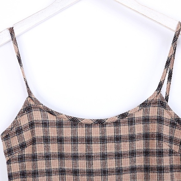 🌱Plaid Mini Dress🌱 - Picture 2 of 5