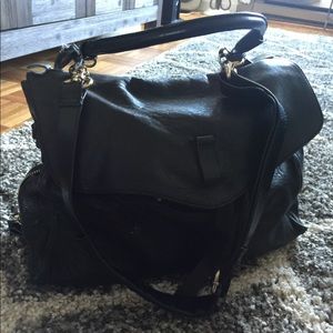 Leather Gryson Crossbody and Shoulder bag