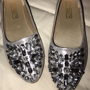 Cute rhinestone flats!!!