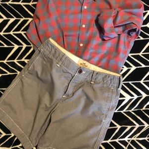 HOLLISTER gingham shorts