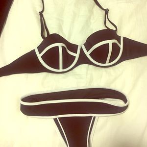 BRAND NEW underwire VS black / white bikini
