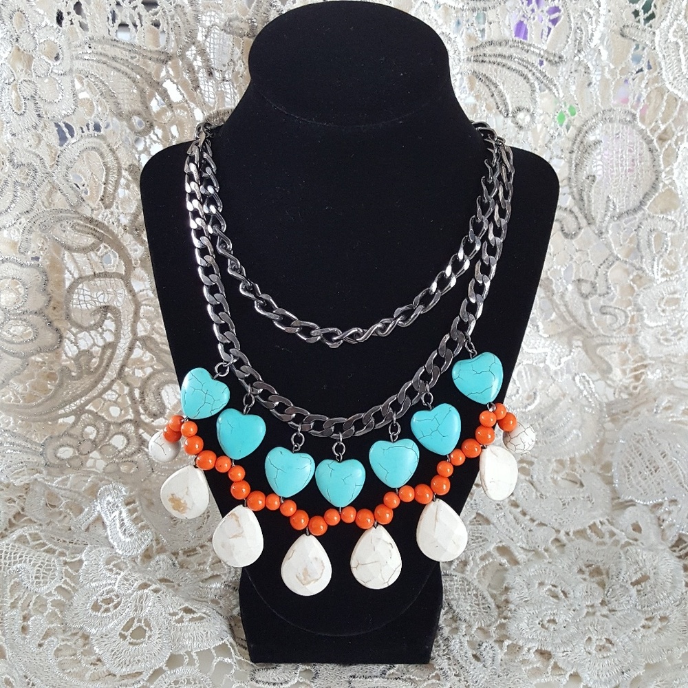 High Quality Statement Necklace - image 1