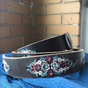 Lucky Brand Floral belt