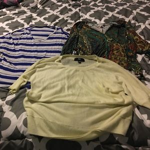 Women's size medium Top Lot