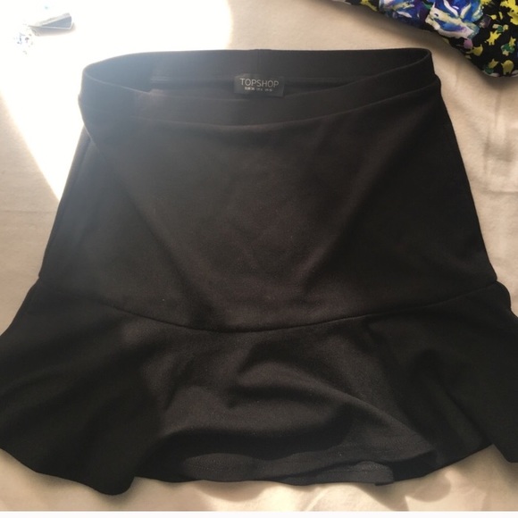 Topshop Dresses & Skirts - TopShop Stretch Miniskirt Black