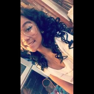 Meet your Posher, Amelya