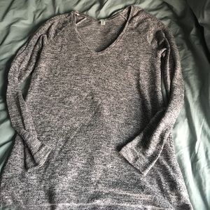 American Eagle Outfitters loose vneck sweater