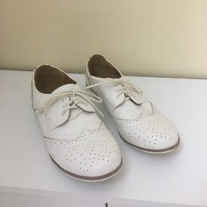 Oxford shoes